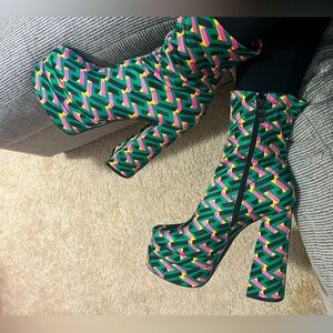 NWT Glaze Double Platform High Heel Ankle Booties women’s size 8.5 new in box